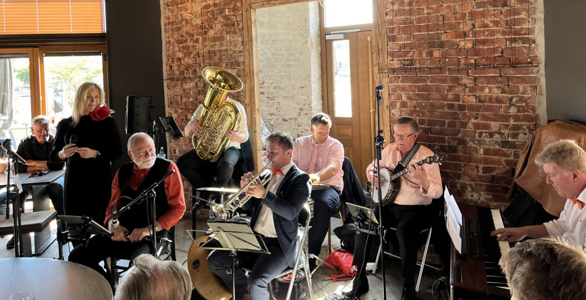 Lørdag 30. Mai.  New Orleans Jazzcab