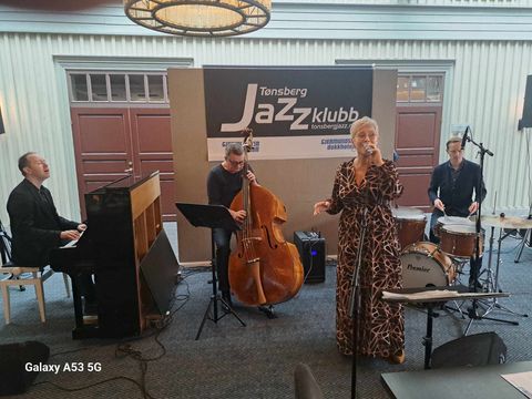 Artikkelbilde til artikkelen Lørdag 10/10 Jeanette Kristiansen Band